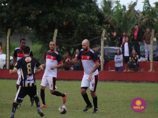 
<a style='margin-left: 5px;' class='btn btn-xs btn-social btn-facebook' href='https://www.facebook.com/sharer/sharer.php?u=https://www.boladovale.com.br/imgs/800-800-90/conteudo/fotos/1623/img2748.jpg' rel='popup' data-width='500' data-height='400'><i class='fa fa-facebook'></i>Compartilhar <span class='hidden-xs'>no Facebook</span>
</a> 
<a class='btn btn-default btn-xs' target='_blank' href='imgs/800-800-90/conteudo/fotos/1623/img2748.jpg'>
<span class='glyphicon glyphicon-cloud-download'></span> Salvar
</a> 
<span></span>