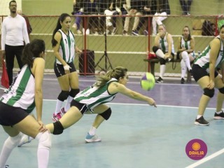 
<a style='margin-left: 5px;' class='btn btn-xs btn-social btn-facebook' href='https://www.facebook.com/sharer/sharer.php?u=https://www.boladovale.com.br/imgs/800-800-90/conteudo/fotos/1624/img2908.jpg' rel='popup' data-width='500' data-height='400'><i class='fa fa-facebook'></i>Compartilhar <span class='hidden-xs'>no Facebook</span>
</a> 
<a class='btn btn-default btn-xs' target='_blank' href='imgs/800-800-90/conteudo/fotos/1624/img2908.jpg'>
<span class='glyphicon glyphicon-cloud-download'></span> Salvar
</a> 
<span></span>