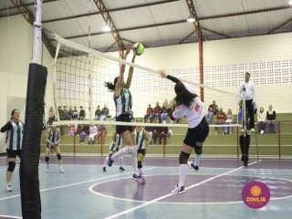 
<a style='margin-left: 5px;' class='btn btn-xs btn-social btn-facebook' href='https://www.facebook.com/sharer/sharer.php?u=https://www.boladovale.com.br/imgs/800-800-90/conteudo/fotos/1624/img2945.jpg' rel='popup' data-width='500' data-height='400'><i class='fa fa-facebook'></i>Compartilhar <span class='hidden-xs'>no Facebook</span>
</a> 
<a class='btn btn-default btn-xs' target='_blank' href='imgs/800-800-90/conteudo/fotos/1624/img2945.jpg'>
<span class='glyphicon glyphicon-cloud-download'></span> Salvar
</a> 
<span></span>