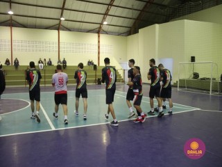 
<a style='margin-left: 5px;' class='btn btn-xs btn-social btn-facebook' href='https://www.facebook.com/sharer/sharer.php?u=https://www.boladovale.com.br/imgs/800-800-90/conteudo/fotos/1625/img3026.jpg' rel='popup' data-width='500' data-height='400'><i class='fa fa-facebook'></i>Compartilhar <span class='hidden-xs'>no Facebook</span>
</a> 
<a class='btn btn-default btn-xs' target='_blank' href='imgs/800-800-90/conteudo/fotos/1625/img3026.jpg'>
<span class='glyphicon glyphicon-cloud-download'></span> Salvar
</a> 
<span></span>