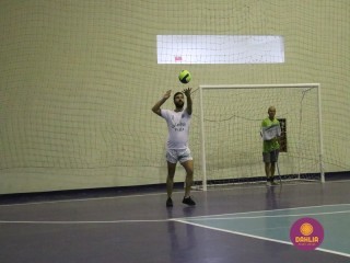 
<a style='margin-left: 5px;' class='btn btn-xs btn-social btn-facebook' href='https://www.facebook.com/sharer/sharer.php?u=https://www.boladovale.com.br/imgs/800-800-90/conteudo/fotos/1625/img3078.jpg' rel='popup' data-width='500' data-height='400'><i class='fa fa-facebook'></i>Compartilhar <span class='hidden-xs'>no Facebook</span>
</a> 
<a class='btn btn-default btn-xs' target='_blank' href='imgs/800-800-90/conteudo/fotos/1625/img3078.jpg'>
<span class='glyphicon glyphicon-cloud-download'></span> Salvar
</a> 
<span></span>
