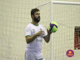 
<a style='margin-left: 5px;' class='btn btn-xs btn-social btn-facebook' href='https://www.facebook.com/sharer/sharer.php?u=https://www.boladovale.com.br/imgs/800-800-90/conteudo/fotos/1625/img3155.jpg' rel='popup' data-width='500' data-height='400'><i class='fa fa-facebook'></i>Compartilhar <span class='hidden-xs'>no Facebook</span>
</a> 
<a class='btn btn-default btn-xs' target='_blank' href='imgs/800-800-90/conteudo/fotos/1625/img3155.jpg'>
<span class='glyphicon glyphicon-cloud-download'></span> Salvar
</a> 
<span></span>