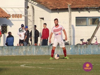 
<a style='margin-left: 5px;' class='btn btn-xs btn-social btn-facebook' href='https://www.facebook.com/sharer/sharer.php?u=https://www.boladovale.com.br/imgs/800-800-90/conteudo/fotos/1626/img2108.jpg' rel='popup' data-width='500' data-height='400'><i class='fa fa-facebook'></i>Compartilhar <span class='hidden-xs'>no Facebook</span>
</a> 
<a class='btn btn-default btn-xs' target='_blank' href='imgs/800-800-90/conteudo/fotos/1626/img2108.jpg'>
<span class='glyphicon glyphicon-cloud-download'></span> Salvar
</a> 
<span></span>