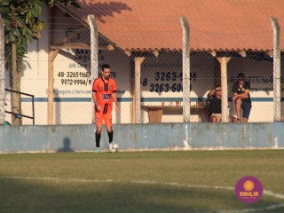 
<a style='margin-left: 5px;' class='btn btn-xs btn-social btn-facebook' href='https://www.facebook.com/sharer/sharer.php?u=https://www.boladovale.com.br/imgs/800-800-90/conteudo/fotos/1626/img2139.jpg' rel='popup' data-width='500' data-height='400'><i class='fa fa-facebook'></i>Compartilhar <span class='hidden-xs'>no Facebook</span>
</a> 
<a class='btn btn-default btn-xs' target='_blank' href='imgs/800-800-90/conteudo/fotos/1626/img2139.jpg'>
<span class='glyphicon glyphicon-cloud-download'></span> Salvar
</a> 
<span></span>