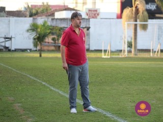 
<a style='margin-left: 5px;' class='btn btn-xs btn-social btn-facebook' href='https://www.facebook.com/sharer/sharer.php?u=https://www.boladovale.com.br/imgs/800-800-90/conteudo/fotos/1626/img2173.jpg' rel='popup' data-width='500' data-height='400'><i class='fa fa-facebook'></i>Compartilhar <span class='hidden-xs'>no Facebook</span>
</a> 
<a class='btn btn-default btn-xs' target='_blank' href='imgs/800-800-90/conteudo/fotos/1626/img2173.jpg'>
<span class='glyphicon glyphicon-cloud-download'></span> Salvar
</a> 
<span></span>