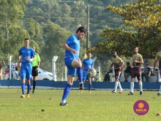 
<a style='margin-left: 5px;' class='btn btn-xs btn-social btn-facebook' href='https://www.facebook.com/sharer/sharer.php?u=https://www.boladovale.com.br/imgs/800-800-90/conteudo/fotos/1627/img1889.jpg' rel='popup' data-width='500' data-height='400'><i class='fa fa-facebook'></i>Compartilhar <span class='hidden-xs'>no Facebook</span>
</a> 
<a class='btn btn-default btn-xs' target='_blank' href='imgs/800-800-90/conteudo/fotos/1627/img1889.jpg'>
<span class='glyphicon glyphicon-cloud-download'></span> Salvar
</a> 
<span></span>