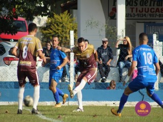 
<a style='margin-left: 5px;' class='btn btn-xs btn-social btn-facebook' href='https://www.facebook.com/sharer/sharer.php?u=https://www.boladovale.com.br/imgs/800-800-90/conteudo/fotos/1627/img1892.jpg' rel='popup' data-width='500' data-height='400'><i class='fa fa-facebook'></i>Compartilhar <span class='hidden-xs'>no Facebook</span>
</a> 
<a class='btn btn-default btn-xs' target='_blank' href='imgs/800-800-90/conteudo/fotos/1627/img1892.jpg'>
<span class='glyphicon glyphicon-cloud-download'></span> Salvar
</a> 
<span></span>
