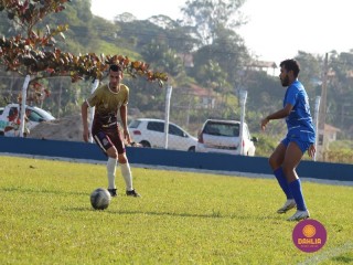 
<a style='margin-left: 5px;' class='btn btn-xs btn-social btn-facebook' href='https://www.facebook.com/sharer/sharer.php?u=https://www.boladovale.com.br/imgs/800-800-90/conteudo/fotos/1627/img1941.jpg' rel='popup' data-width='500' data-height='400'><i class='fa fa-facebook'></i>Compartilhar <span class='hidden-xs'>no Facebook</span>
</a> 
<a class='btn btn-default btn-xs' target='_blank' href='imgs/800-800-90/conteudo/fotos/1627/img1941.jpg'>
<span class='glyphicon glyphicon-cloud-download'></span> Salvar
</a> 
<span></span>