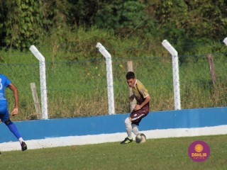
<a style='margin-left: 5px;' class='btn btn-xs btn-social btn-facebook' href='https://www.facebook.com/sharer/sharer.php?u=https://www.boladovale.com.br/imgs/800-800-90/conteudo/fotos/1627/img1947.jpg' rel='popup' data-width='500' data-height='400'><i class='fa fa-facebook'></i>Compartilhar <span class='hidden-xs'>no Facebook</span>
</a> 
<a class='btn btn-default btn-xs' target='_blank' href='imgs/800-800-90/conteudo/fotos/1627/img1947.jpg'>
<span class='glyphicon glyphicon-cloud-download'></span> Salvar
</a> 
<span></span>