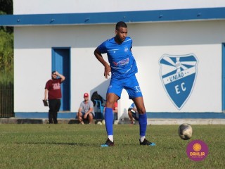 
<a style='margin-left: 5px;' class='btn btn-xs btn-social btn-facebook' href='https://www.facebook.com/sharer/sharer.php?u=https://www.boladovale.com.br/imgs/800-800-90/conteudo/fotos/1627/img1963.jpg' rel='popup' data-width='500' data-height='400'><i class='fa fa-facebook'></i>Compartilhar <span class='hidden-xs'>no Facebook</span>
</a> 
<a class='btn btn-default btn-xs' target='_blank' href='imgs/800-800-90/conteudo/fotos/1627/img1963.jpg'>
<span class='glyphicon glyphicon-cloud-download'></span> Salvar
</a> 
<span></span>
