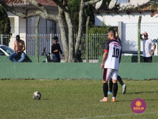 
<a style='margin-left: 5px;' class='btn btn-xs btn-social btn-facebook' href='https://www.facebook.com/sharer/sharer.php?u=https://www.boladovale.com.br/imgs/800-800-90/conteudo/fotos/1628/img3362.jpg' rel='popup' data-width='500' data-height='400'><i class='fa fa-facebook'></i>Compartilhar <span class='hidden-xs'>no Facebook</span>
</a> 
<a class='btn btn-default btn-xs' target='_blank' href='imgs/800-800-90/conteudo/fotos/1628/img3362.jpg'>
<span class='glyphicon glyphicon-cloud-download'></span> Salvar
</a> 
<span></span>