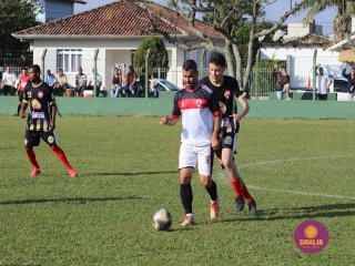 
<a style='margin-left: 5px;' class='btn btn-xs btn-social btn-facebook' href='https://www.facebook.com/sharer/sharer.php?u=https://www.boladovale.com.br/imgs/800-800-90/conteudo/fotos/1628/img3368.jpg' rel='popup' data-width='500' data-height='400'><i class='fa fa-facebook'></i>Compartilhar <span class='hidden-xs'>no Facebook</span>
</a> 
<a class='btn btn-default btn-xs' target='_blank' href='imgs/800-800-90/conteudo/fotos/1628/img3368.jpg'>
<span class='glyphicon glyphicon-cloud-download'></span> Salvar
</a> 
<span></span>