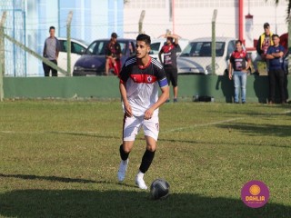 
<a style='margin-left: 5px;' class='btn btn-xs btn-social btn-facebook' href='https://www.facebook.com/sharer/sharer.php?u=https://www.boladovale.com.br/imgs/800-800-90/conteudo/fotos/1628/img3376.jpg' rel='popup' data-width='500' data-height='400'><i class='fa fa-facebook'></i>Compartilhar <span class='hidden-xs'>no Facebook</span>
</a> 
<a class='btn btn-default btn-xs' target='_blank' href='imgs/800-800-90/conteudo/fotos/1628/img3376.jpg'>
<span class='glyphicon glyphicon-cloud-download'></span> Salvar
</a> 
<span></span>