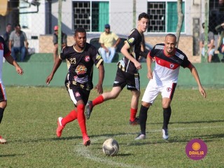 
<a style='margin-left: 5px;' class='btn btn-xs btn-social btn-facebook' href='https://www.facebook.com/sharer/sharer.php?u=https://www.boladovale.com.br/imgs/800-800-90/conteudo/fotos/1628/img3379.jpg' rel='popup' data-width='500' data-height='400'><i class='fa fa-facebook'></i>Compartilhar <span class='hidden-xs'>no Facebook</span>
</a> 
<a class='btn btn-default btn-xs' target='_blank' href='imgs/800-800-90/conteudo/fotos/1628/img3379.jpg'>
<span class='glyphicon glyphicon-cloud-download'></span> Salvar
</a> 
<span></span>
