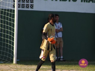 
<a style='margin-left: 5px;' class='btn btn-xs btn-social btn-facebook' href='https://www.facebook.com/sharer/sharer.php?u=https://www.boladovale.com.br/imgs/800-800-90/conteudo/fotos/1628/img3405.jpg' rel='popup' data-width='500' data-height='400'><i class='fa fa-facebook'></i>Compartilhar <span class='hidden-xs'>no Facebook</span>
</a> 
<a class='btn btn-default btn-xs' target='_blank' href='imgs/800-800-90/conteudo/fotos/1628/img3405.jpg'>
<span class='glyphicon glyphicon-cloud-download'></span> Salvar
</a> 
<span></span>