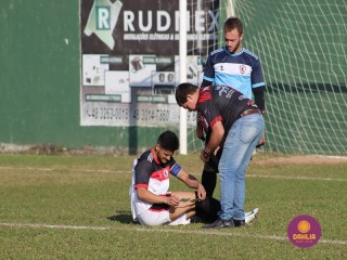 
<a style='margin-left: 5px;' class='btn btn-xs btn-social btn-facebook' href='https://www.facebook.com/sharer/sharer.php?u=https://www.boladovale.com.br/imgs/800-800-90/conteudo/fotos/1628/img3412.jpg' rel='popup' data-width='500' data-height='400'><i class='fa fa-facebook'></i>Compartilhar <span class='hidden-xs'>no Facebook</span>
</a> 
<a class='btn btn-default btn-xs' target='_blank' href='imgs/800-800-90/conteudo/fotos/1628/img3412.jpg'>
<span class='glyphicon glyphicon-cloud-download'></span> Salvar
</a> 
<span></span>