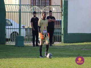 
<a style='margin-left: 5px;' class='btn btn-xs btn-social btn-facebook' href='https://www.facebook.com/sharer/sharer.php?u=https://www.boladovale.com.br/imgs/800-800-90/conteudo/fotos/1628/img3422.jpg' rel='popup' data-width='500' data-height='400'><i class='fa fa-facebook'></i>Compartilhar <span class='hidden-xs'>no Facebook</span>
</a> 
<a class='btn btn-default btn-xs' target='_blank' href='imgs/800-800-90/conteudo/fotos/1628/img3422.jpg'>
<span class='glyphicon glyphicon-cloud-download'></span> Salvar
</a> 
<span></span>