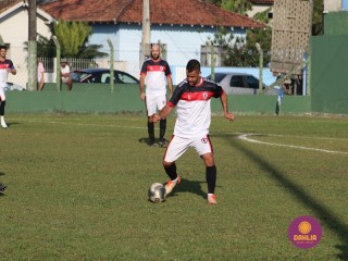 
<a style='margin-left: 5px;' class='btn btn-xs btn-social btn-facebook' href='https://www.facebook.com/sharer/sharer.php?u=https://www.boladovale.com.br/imgs/800-800-90/conteudo/fotos/1628/img3429.jpg' rel='popup' data-width='500' data-height='400'><i class='fa fa-facebook'></i>Compartilhar <span class='hidden-xs'>no Facebook</span>
</a> 
<a class='btn btn-default btn-xs' target='_blank' href='imgs/800-800-90/conteudo/fotos/1628/img3429.jpg'>
<span class='glyphicon glyphicon-cloud-download'></span> Salvar
</a> 
<span></span>