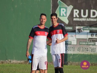 
<a style='margin-left: 5px;' class='btn btn-xs btn-social btn-facebook' href='https://www.facebook.com/sharer/sharer.php?u=https://www.boladovale.com.br/imgs/800-800-90/conteudo/fotos/1628/img3442.jpg' rel='popup' data-width='500' data-height='400'><i class='fa fa-facebook'></i>Compartilhar <span class='hidden-xs'>no Facebook</span>
</a> 
<a class='btn btn-default btn-xs' target='_blank' href='imgs/800-800-90/conteudo/fotos/1628/img3442.jpg'>
<span class='glyphicon glyphicon-cloud-download'></span> Salvar
</a> 
<span></span>