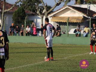 
<a style='margin-left: 5px;' class='btn btn-xs btn-social btn-facebook' href='https://www.facebook.com/sharer/sharer.php?u=https://www.boladovale.com.br/imgs/800-800-90/conteudo/fotos/1628/img3449.jpg' rel='popup' data-width='500' data-height='400'><i class='fa fa-facebook'></i>Compartilhar <span class='hidden-xs'>no Facebook</span>
</a> 
<a class='btn btn-default btn-xs' target='_blank' href='imgs/800-800-90/conteudo/fotos/1628/img3449.jpg'>
<span class='glyphicon glyphicon-cloud-download'></span> Salvar
</a> 
<span></span>