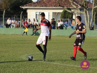 
<a style='margin-left: 5px;' class='btn btn-xs btn-social btn-facebook' href='https://www.facebook.com/sharer/sharer.php?u=https://www.boladovale.com.br/imgs/800-800-90/conteudo/fotos/1628/img3453.jpg' rel='popup' data-width='500' data-height='400'><i class='fa fa-facebook'></i>Compartilhar <span class='hidden-xs'>no Facebook</span>
</a> 
<a class='btn btn-default btn-xs' target='_blank' href='imgs/800-800-90/conteudo/fotos/1628/img3453.jpg'>
<span class='glyphicon glyphicon-cloud-download'></span> Salvar
</a> 
<span></span>