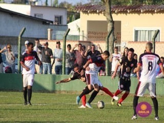 
<a style='margin-left: 5px;' class='btn btn-xs btn-social btn-facebook' href='https://www.facebook.com/sharer/sharer.php?u=https://www.boladovale.com.br/imgs/800-800-90/conteudo/fotos/1628/img3475.jpg' rel='popup' data-width='500' data-height='400'><i class='fa fa-facebook'></i>Compartilhar <span class='hidden-xs'>no Facebook</span>
</a> 
<a class='btn btn-default btn-xs' target='_blank' href='imgs/800-800-90/conteudo/fotos/1628/img3475.jpg'>
<span class='glyphicon glyphicon-cloud-download'></span> Salvar
</a> 
<span></span>