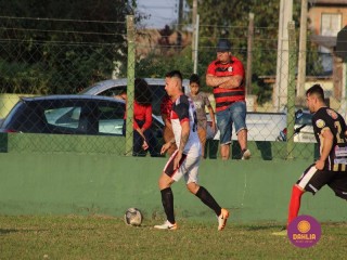 
<a style='margin-left: 5px;' class='btn btn-xs btn-social btn-facebook' href='https://www.facebook.com/sharer/sharer.php?u=https://www.boladovale.com.br/imgs/800-800-90/conteudo/fotos/1628/img3481.jpg' rel='popup' data-width='500' data-height='400'><i class='fa fa-facebook'></i>Compartilhar <span class='hidden-xs'>no Facebook</span>
</a> 
<a class='btn btn-default btn-xs' target='_blank' href='imgs/800-800-90/conteudo/fotos/1628/img3481.jpg'>
<span class='glyphicon glyphicon-cloud-download'></span> Salvar
</a> 
<span></span>