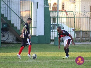 
<a style='margin-left: 5px;' class='btn btn-xs btn-social btn-facebook' href='https://www.facebook.com/sharer/sharer.php?u=https://www.boladovale.com.br/imgs/800-800-90/conteudo/fotos/1628/img3500.jpg' rel='popup' data-width='500' data-height='400'><i class='fa fa-facebook'></i>Compartilhar <span class='hidden-xs'>no Facebook</span>
</a> 
<a class='btn btn-default btn-xs' target='_blank' href='imgs/800-800-90/conteudo/fotos/1628/img3500.jpg'>
<span class='glyphicon glyphicon-cloud-download'></span> Salvar
</a> 
<span></span>