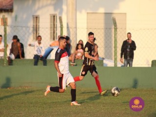 
<a style='margin-left: 5px;' class='btn btn-xs btn-social btn-facebook' href='https://www.facebook.com/sharer/sharer.php?u=https://www.boladovale.com.br/imgs/800-800-90/conteudo/fotos/1628/img3508.jpg' rel='popup' data-width='500' data-height='400'><i class='fa fa-facebook'></i>Compartilhar <span class='hidden-xs'>no Facebook</span>
</a> 
<a class='btn btn-default btn-xs' target='_blank' href='imgs/800-800-90/conteudo/fotos/1628/img3508.jpg'>
<span class='glyphicon glyphicon-cloud-download'></span> Salvar
</a> 
<span></span>