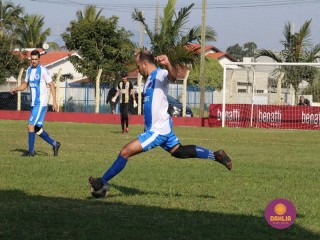 
<a style='margin-left: 5px;' class='btn btn-xs btn-social btn-facebook' href='https://www.facebook.com/sharer/sharer.php?u=https://www.boladovale.com.br/imgs/800-800-90/conteudo/fotos/1629/img4001.jpg' rel='popup' data-width='500' data-height='400'><i class='fa fa-facebook'></i>Compartilhar <span class='hidden-xs'>no Facebook</span>
</a> 
<a class='btn btn-default btn-xs' target='_blank' href='imgs/800-800-90/conteudo/fotos/1629/img4001.jpg'>
<span class='glyphicon glyphicon-cloud-download'></span> Salvar
</a> 
<span></span>