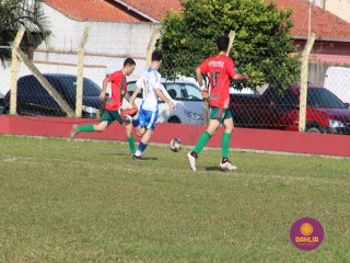 
<a style='margin-left: 5px;' class='btn btn-xs btn-social btn-facebook' href='https://www.facebook.com/sharer/sharer.php?u=https://www.boladovale.com.br/imgs/800-800-90/conteudo/fotos/1629/img4002.jpg' rel='popup' data-width='500' data-height='400'><i class='fa fa-facebook'></i>Compartilhar <span class='hidden-xs'>no Facebook</span>
</a> 
<a class='btn btn-default btn-xs' target='_blank' href='imgs/800-800-90/conteudo/fotos/1629/img4002.jpg'>
<span class='glyphicon glyphicon-cloud-download'></span> Salvar
</a> 
<span></span>