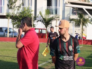 
<a style='margin-left: 5px;' class='btn btn-xs btn-social btn-facebook' href='https://www.facebook.com/sharer/sharer.php?u=https://www.boladovale.com.br/imgs/800-800-90/conteudo/fotos/1629/img4071.jpg' rel='popup' data-width='500' data-height='400'><i class='fa fa-facebook'></i>Compartilhar <span class='hidden-xs'>no Facebook</span>
</a> 
<a class='btn btn-default btn-xs' target='_blank' href='imgs/800-800-90/conteudo/fotos/1629/img4071.jpg'>
<span class='glyphicon glyphicon-cloud-download'></span> Salvar
</a> 
<span></span>