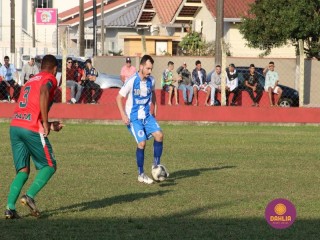 
<a style='margin-left: 5px;' class='btn btn-xs btn-social btn-facebook' href='https://www.facebook.com/sharer/sharer.php?u=https://www.boladovale.com.br/imgs/800-800-90/conteudo/fotos/1629/img4074.jpg' rel='popup' data-width='500' data-height='400'><i class='fa fa-facebook'></i>Compartilhar <span class='hidden-xs'>no Facebook</span>
</a> 
<a class='btn btn-default btn-xs' target='_blank' href='imgs/800-800-90/conteudo/fotos/1629/img4074.jpg'>
<span class='glyphicon glyphicon-cloud-download'></span> Salvar
</a> 
<span></span>