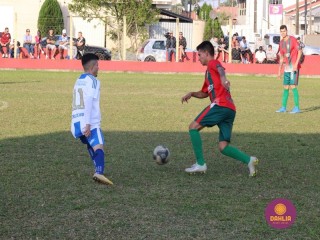 
<a style='margin-left: 5px;' class='btn btn-xs btn-social btn-facebook' href='https://www.facebook.com/sharer/sharer.php?u=https://www.boladovale.com.br/imgs/800-800-90/conteudo/fotos/1629/img4087.jpg' rel='popup' data-width='500' data-height='400'><i class='fa fa-facebook'></i>Compartilhar <span class='hidden-xs'>no Facebook</span>
</a> 
<a class='btn btn-default btn-xs' target='_blank' href='imgs/800-800-90/conteudo/fotos/1629/img4087.jpg'>
<span class='glyphicon glyphicon-cloud-download'></span> Salvar
</a> 
<span></span>
