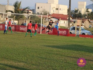 
<a style='margin-left: 5px;' class='btn btn-xs btn-social btn-facebook' href='https://www.facebook.com/sharer/sharer.php?u=https://www.boladovale.com.br/imgs/800-800-90/conteudo/fotos/1629/img4123.jpg' rel='popup' data-width='500' data-height='400'><i class='fa fa-facebook'></i>Compartilhar <span class='hidden-xs'>no Facebook</span>
</a> 
<a class='btn btn-default btn-xs' target='_blank' href='imgs/800-800-90/conteudo/fotos/1629/img4123.jpg'>
<span class='glyphicon glyphicon-cloud-download'></span> Salvar
</a> 
<span></span>