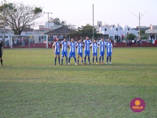 
<a style='margin-left: 5px;' class='btn btn-xs btn-social btn-facebook' href='https://www.facebook.com/sharer/sharer.php?u=https://www.boladovale.com.br/imgs/800-800-90/conteudo/fotos/1629/img4151.jpg' rel='popup' data-width='500' data-height='400'><i class='fa fa-facebook'></i>Compartilhar <span class='hidden-xs'>no Facebook</span>
</a> 
<a class='btn btn-default btn-xs' target='_blank' href='imgs/800-800-90/conteudo/fotos/1629/img4151.jpg'>
<span class='glyphicon glyphicon-cloud-download'></span> Salvar
</a> 
<span></span>