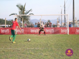
<a style='margin-left: 5px;' class='btn btn-xs btn-social btn-facebook' href='https://www.facebook.com/sharer/sharer.php?u=https://www.boladovale.com.br/imgs/800-800-90/conteudo/fotos/1629/img4177.jpg' rel='popup' data-width='500' data-height='400'><i class='fa fa-facebook'></i>Compartilhar <span class='hidden-xs'>no Facebook</span>
</a> 
<a class='btn btn-default btn-xs' target='_blank' href='imgs/800-800-90/conteudo/fotos/1629/img4177.jpg'>
<span class='glyphicon glyphicon-cloud-download'></span> Salvar
</a> 
<span></span>