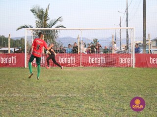 
<a style='margin-left: 5px;' class='btn btn-xs btn-social btn-facebook' href='https://www.facebook.com/sharer/sharer.php?u=https://www.boladovale.com.br/imgs/800-800-90/conteudo/fotos/1629/img4180.jpg' rel='popup' data-width='500' data-height='400'><i class='fa fa-facebook'></i>Compartilhar <span class='hidden-xs'>no Facebook</span>
</a> 
<a class='btn btn-default btn-xs' target='_blank' href='imgs/800-800-90/conteudo/fotos/1629/img4180.jpg'>
<span class='glyphicon glyphicon-cloud-download'></span> Salvar
</a> 
<span></span>