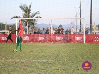 
<a style='margin-left: 5px;' class='btn btn-xs btn-social btn-facebook' href='https://www.facebook.com/sharer/sharer.php?u=https://www.boladovale.com.br/imgs/800-800-90/conteudo/fotos/1629/img4182.jpg' rel='popup' data-width='500' data-height='400'><i class='fa fa-facebook'></i>Compartilhar <span class='hidden-xs'>no Facebook</span>
</a> 
<a class='btn btn-default btn-xs' target='_blank' href='imgs/800-800-90/conteudo/fotos/1629/img4182.jpg'>
<span class='glyphicon glyphicon-cloud-download'></span> Salvar
</a> 
<span></span>