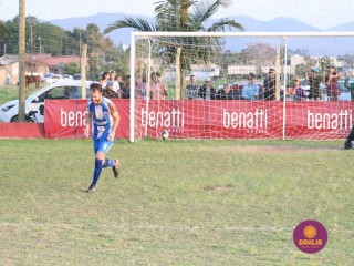 
<a style='margin-left: 5px;' class='btn btn-xs btn-social btn-facebook' href='https://www.facebook.com/sharer/sharer.php?u=https://www.boladovale.com.br/imgs/800-800-90/conteudo/fotos/1629/img4199.jpg' rel='popup' data-width='500' data-height='400'><i class='fa fa-facebook'></i>Compartilhar <span class='hidden-xs'>no Facebook</span>
</a> 
<a class='btn btn-default btn-xs' target='_blank' href='imgs/800-800-90/conteudo/fotos/1629/img4199.jpg'>
<span class='glyphicon glyphicon-cloud-download'></span> Salvar
</a> 
<span></span>