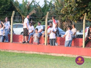 
<a style='margin-left: 5px;' class='btn btn-xs btn-social btn-facebook' href='https://www.facebook.com/sharer/sharer.php?u=https://www.boladovale.com.br/imgs/800-800-90/conteudo/fotos/1629/img4292.jpg' rel='popup' data-width='500' data-height='400'><i class='fa fa-facebook'></i>Compartilhar <span class='hidden-xs'>no Facebook</span>
</a> 
<a class='btn btn-default btn-xs' target='_blank' href='imgs/800-800-90/conteudo/fotos/1629/img4292.jpg'>
<span class='glyphicon glyphicon-cloud-download'></span> Salvar
</a> 
<span></span>