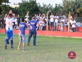 
<a style='margin-left: 5px;' class='btn btn-xs btn-social btn-facebook' href='https://www.facebook.com/sharer/sharer.php?u=https://www.boladovale.com.br/imgs/800-800-90/conteudo/fotos/1629/img4298.jpg' rel='popup' data-width='500' data-height='400'><i class='fa fa-facebook'></i>Compartilhar <span class='hidden-xs'>no Facebook</span>
</a> 
<a class='btn btn-default btn-xs' target='_blank' href='imgs/800-800-90/conteudo/fotos/1629/img4298.jpg'>
<span class='glyphicon glyphicon-cloud-download'></span> Salvar
</a> 
<span></span>