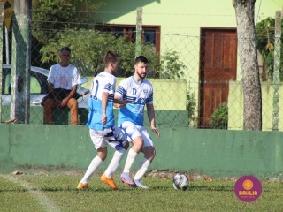 
<a style='margin-left: 5px;' class='btn btn-xs btn-social btn-facebook' href='https://www.facebook.com/sharer/sharer.php?u=https://www.boladovale.com.br/imgs/800-800-90/conteudo/fotos/1630/img3948.jpg' rel='popup' data-width='500' data-height='400'><i class='fa fa-facebook'></i>Compartilhar <span class='hidden-xs'>no Facebook</span>
</a> 
<a class='btn btn-default btn-xs' target='_blank' href='imgs/800-800-90/conteudo/fotos/1630/img3948.jpg'>
<span class='glyphicon glyphicon-cloud-download'></span> Salvar
</a> 
<span></span>