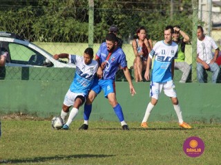 
<a style='margin-left: 5px;' class='btn btn-xs btn-social btn-facebook' href='https://www.facebook.com/sharer/sharer.php?u=https://www.boladovale.com.br/imgs/800-800-90/conteudo/fotos/1630/img3981.jpg' rel='popup' data-width='500' data-height='400'><i class='fa fa-facebook'></i>Compartilhar <span class='hidden-xs'>no Facebook</span>
</a> 
<a class='btn btn-default btn-xs' target='_blank' href='imgs/800-800-90/conteudo/fotos/1630/img3981.jpg'>
<span class='glyphicon glyphicon-cloud-download'></span> Salvar
</a> 
<span></span>