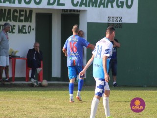 
<a style='margin-left: 5px;' class='btn btn-xs btn-social btn-facebook' href='https://www.facebook.com/sharer/sharer.php?u=https://www.boladovale.com.br/imgs/800-800-90/conteudo/fotos/1630/img4018.jpg' rel='popup' data-width='500' data-height='400'><i class='fa fa-facebook'></i>Compartilhar <span class='hidden-xs'>no Facebook</span>
</a> 
<a class='btn btn-default btn-xs' target='_blank' href='imgs/800-800-90/conteudo/fotos/1630/img4018.jpg'>
<span class='glyphicon glyphicon-cloud-download'></span> Salvar
</a> 
<span></span>