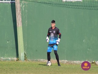 
<a style='margin-left: 5px;' class='btn btn-xs btn-social btn-facebook' href='https://www.facebook.com/sharer/sharer.php?u=https://www.boladovale.com.br/imgs/800-800-90/conteudo/fotos/1630/img4039.jpg' rel='popup' data-width='500' data-height='400'><i class='fa fa-facebook'></i>Compartilhar <span class='hidden-xs'>no Facebook</span>
</a> 
<a class='btn btn-default btn-xs' target='_blank' href='imgs/800-800-90/conteudo/fotos/1630/img4039.jpg'>
<span class='glyphicon glyphicon-cloud-download'></span> Salvar
</a> 
<span></span>