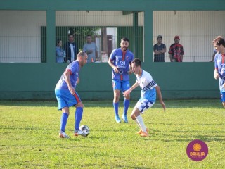 
<a style='margin-left: 5px;' class='btn btn-xs btn-social btn-facebook' href='https://www.facebook.com/sharer/sharer.php?u=https://www.boladovale.com.br/imgs/800-800-90/conteudo/fotos/1630/img4043.jpg' rel='popup' data-width='500' data-height='400'><i class='fa fa-facebook'></i>Compartilhar <span class='hidden-xs'>no Facebook</span>
</a> 
<a class='btn btn-default btn-xs' target='_blank' href='imgs/800-800-90/conteudo/fotos/1630/img4043.jpg'>
<span class='glyphicon glyphicon-cloud-download'></span> Salvar
</a> 
<span></span>