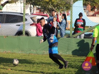 
<a style='margin-left: 5px;' class='btn btn-xs btn-social btn-facebook' href='https://www.facebook.com/sharer/sharer.php?u=https://www.boladovale.com.br/imgs/800-800-90/conteudo/fotos/1630/img4045.jpg' rel='popup' data-width='500' data-height='400'><i class='fa fa-facebook'></i>Compartilhar <span class='hidden-xs'>no Facebook</span>
</a> 
<a class='btn btn-default btn-xs' target='_blank' href='imgs/800-800-90/conteudo/fotos/1630/img4045.jpg'>
<span class='glyphicon glyphicon-cloud-download'></span> Salvar
</a> 
<span></span>