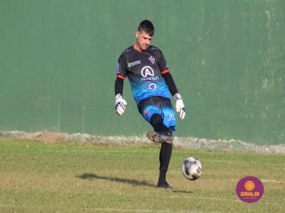
<a style='margin-left: 5px;' class='btn btn-xs btn-social btn-facebook' href='https://www.facebook.com/sharer/sharer.php?u=https://www.boladovale.com.br/imgs/800-800-90/conteudo/fotos/1630/img4046.jpg' rel='popup' data-width='500' data-height='400'><i class='fa fa-facebook'></i>Compartilhar <span class='hidden-xs'>no Facebook</span>
</a> 
<a class='btn btn-default btn-xs' target='_blank' href='imgs/800-800-90/conteudo/fotos/1630/img4046.jpg'>
<span class='glyphicon glyphicon-cloud-download'></span> Salvar
</a> 
<span></span>