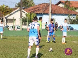 
<a style='margin-left: 5px;' class='btn btn-xs btn-social btn-facebook' href='https://www.facebook.com/sharer/sharer.php?u=https://www.boladovale.com.br/imgs/800-800-90/conteudo/fotos/1630/img4061.jpg' rel='popup' data-width='500' data-height='400'><i class='fa fa-facebook'></i>Compartilhar <span class='hidden-xs'>no Facebook</span>
</a> 
<a class='btn btn-default btn-xs' target='_blank' href='imgs/800-800-90/conteudo/fotos/1630/img4061.jpg'>
<span class='glyphicon glyphicon-cloud-download'></span> Salvar
</a> 
<span></span>